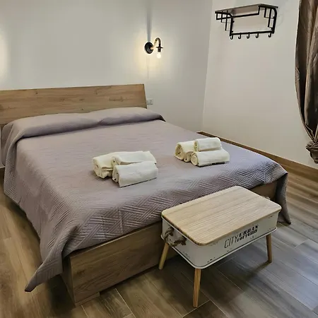 Vintage Village- Anni 70' *